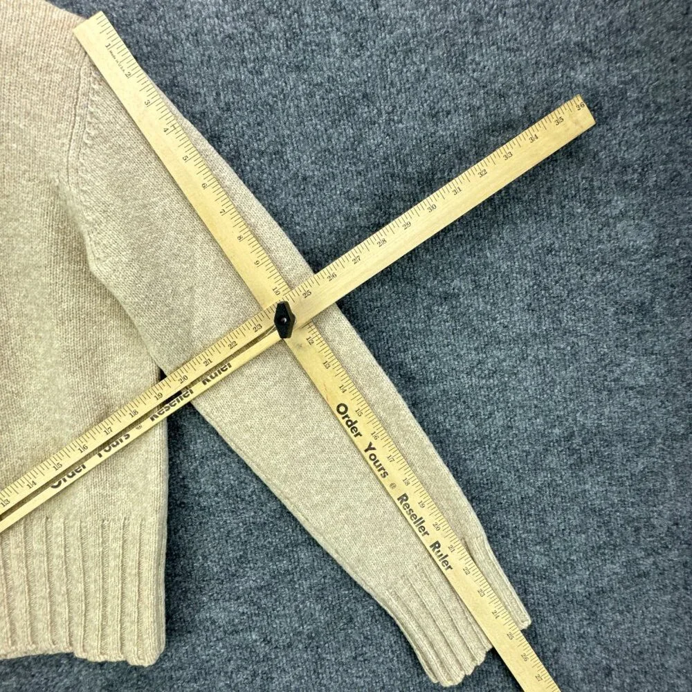**SOLD**Vtg J Crew Sweater Womens Large Wool Turtleneck Cropped Beige - Picture 14 of 15